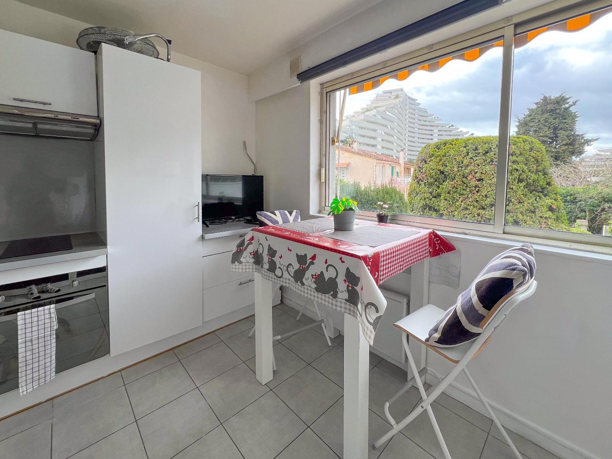 La Studette Marina 06 Apartment Вилньов Любе Екстериор снимка